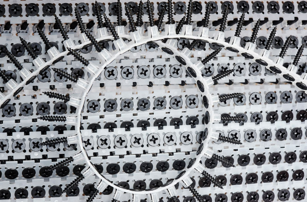 Лента с саморезами черные PAULT 3.5x35 глк/профиль купить